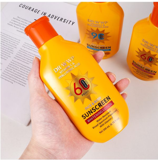 dr-wwp-sunscreen-lotion-with-vitamin-c-and-hyaluronic-acid.jpg
